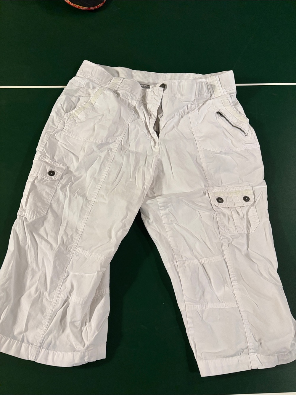 Avenue White Cargo Capris